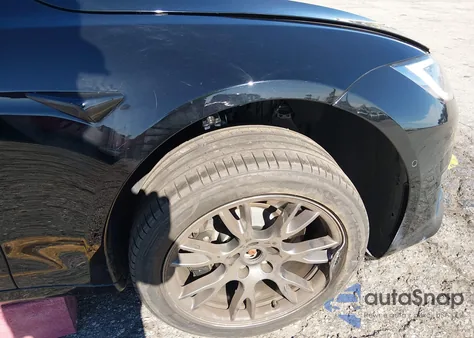 2022 Tesla Model S Dual Motor All-Wheel Drive z USA, uszkodzony, nr VIN 5YJSA1E55NF468606